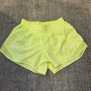 Lululemon 4” Hottie Hot Shorts